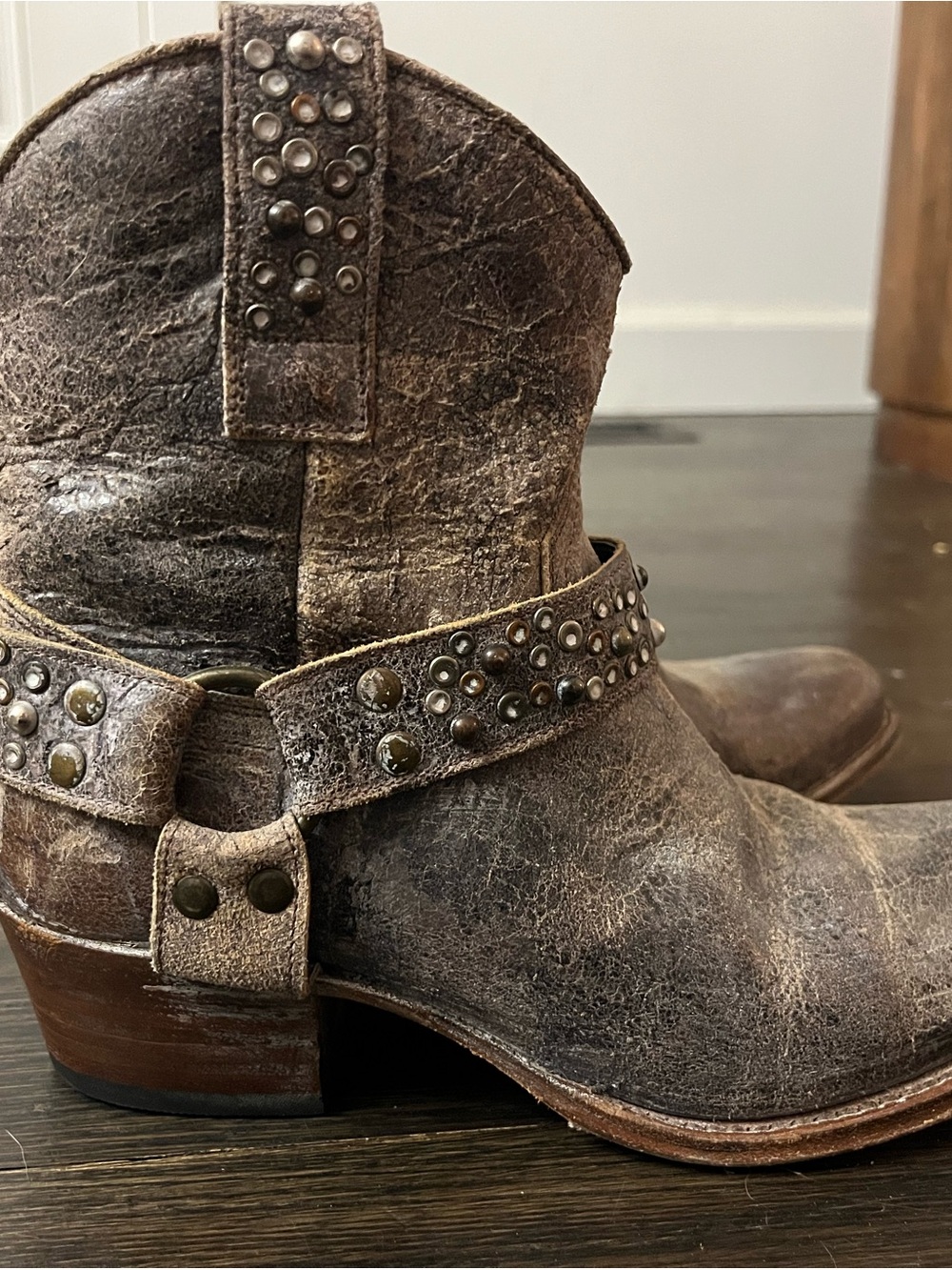 Frye Deborah Studded Short Western Boots Womens 7M Leather Pointed Toe